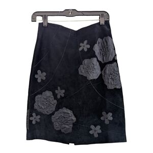 MUSE Suede floral skirt